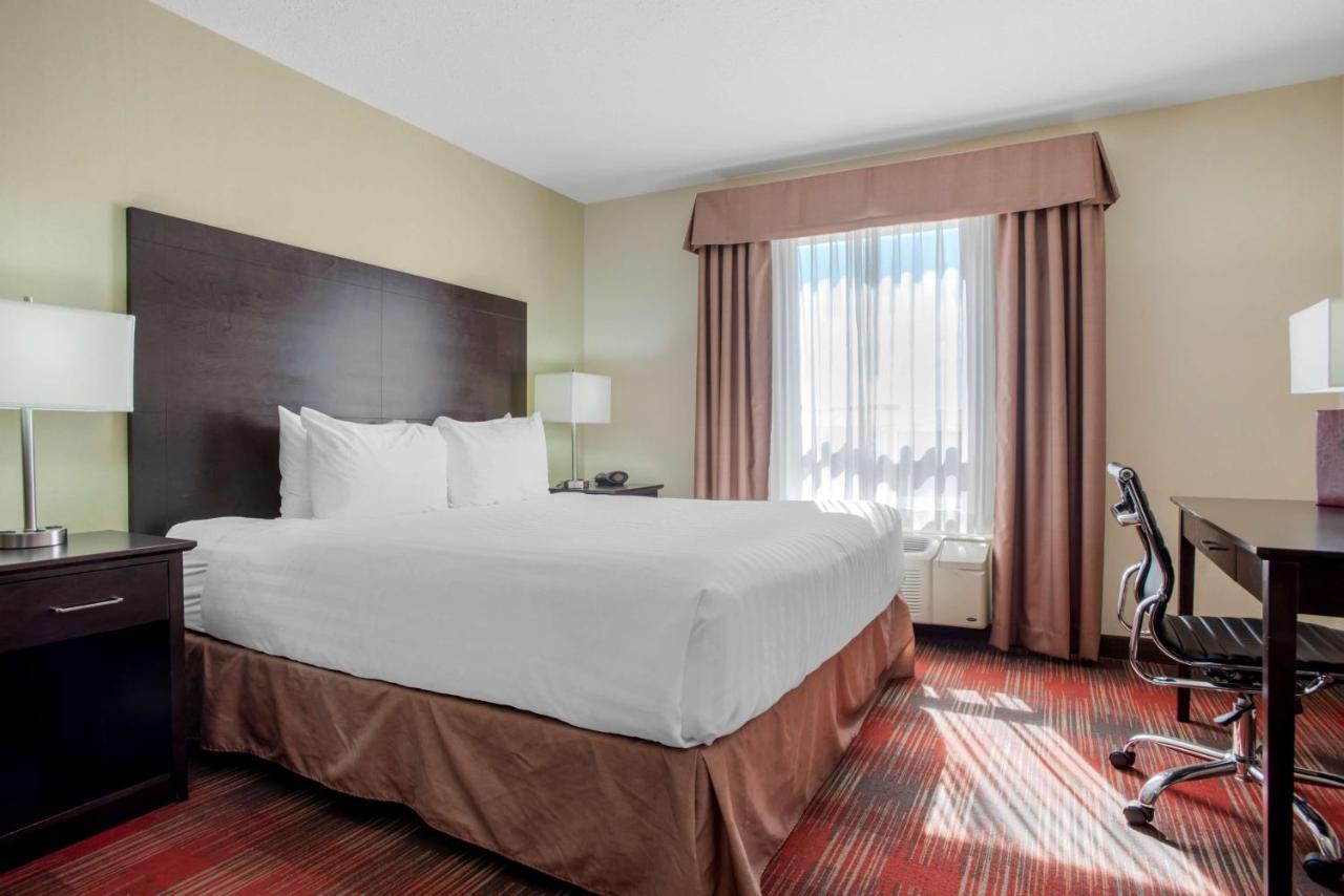 Best Western Plus Red Deer Inn & Suite מראה חיצוני תמונה