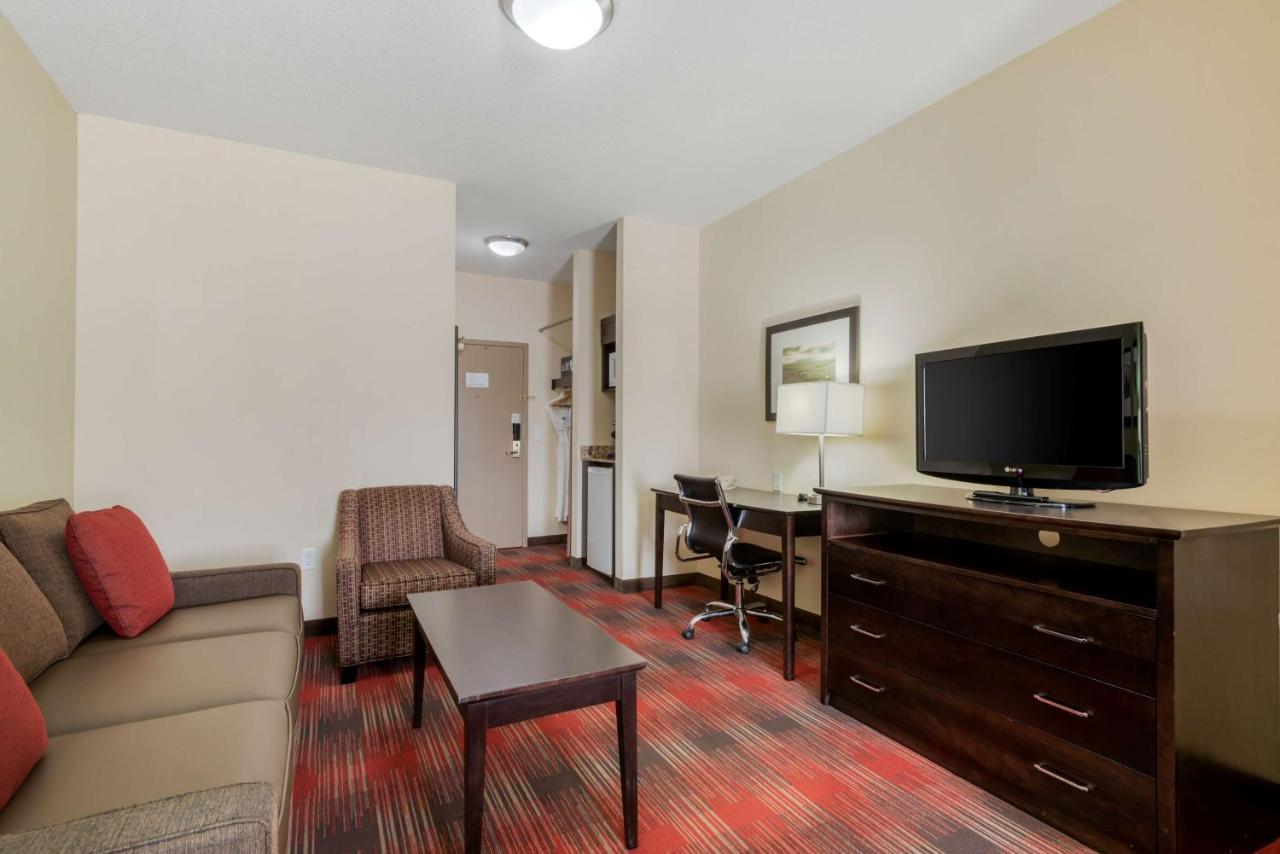 Best Western Plus Red Deer Inn & Suite מראה חיצוני תמונה